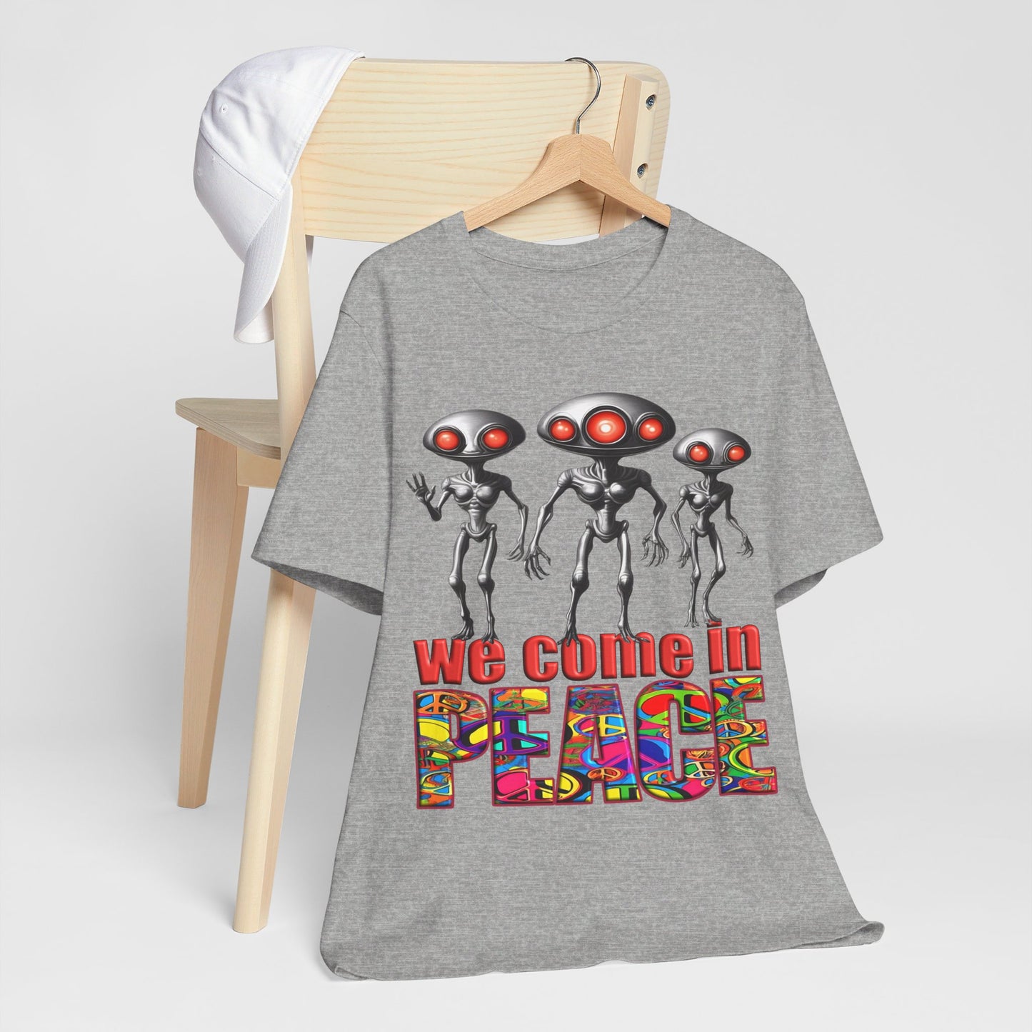 Aliens Come in Peace Tee