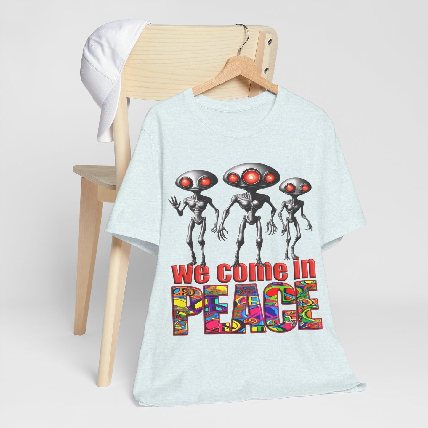 Aliens Come in Peace Tee